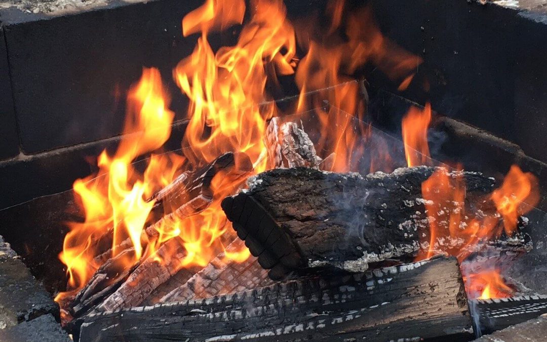 6 Ways to Have a Safe Fire Pit