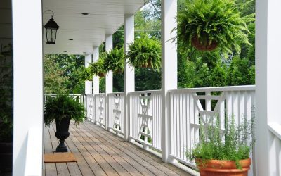 Improve Your Front Porch: Tips for Creating an Inviting and Comfortable Space